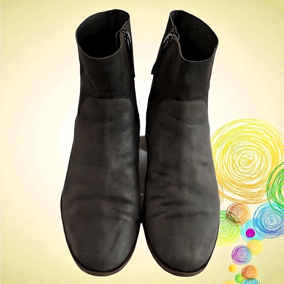 CASLON Susana Charcoal Gray Suede Bootie - Picture 3 of 7